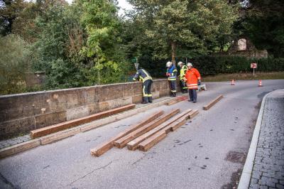 Regierungspraesidium Stuttgart: TAL-Pipeline Uebung in 3 verschiedenen Landkreisen mit ueber 1000 Einsatzkraeften